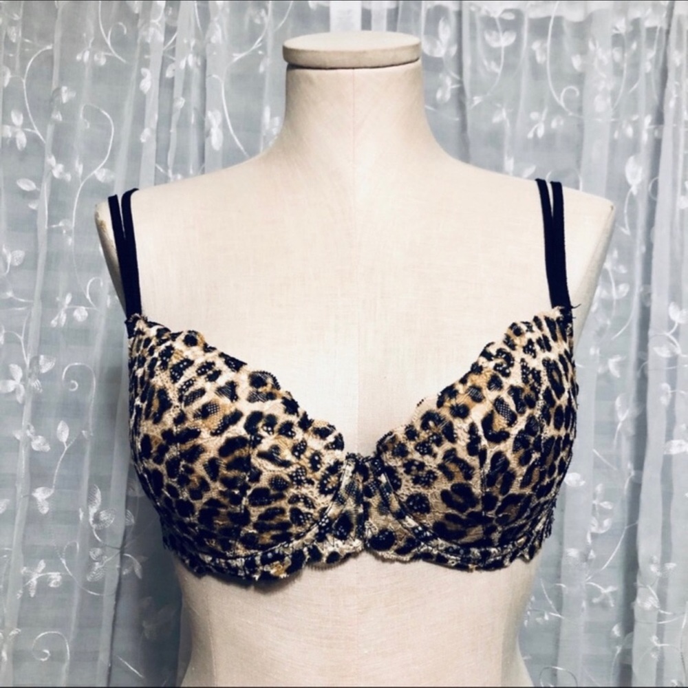 VS PINK Leopard Lightly Lined Demi Lace Bra 34D